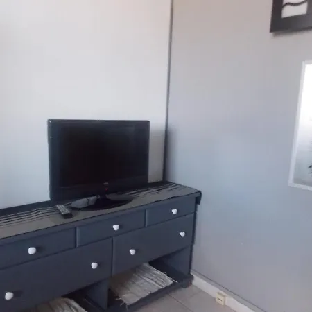 Apt In A Quiet At 2 Steps From The Beach Apartmán *