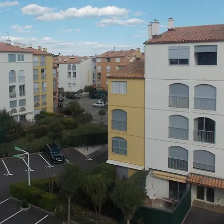 Apt In A Quiet At 2 Steps From The Beach Agde